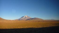 Volcan Ollague del lado boliviano