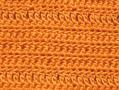 Gilet fermé-orange-bordé marine et blanc-détail du point