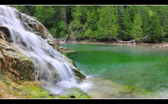 La rivi&egrave;re &eacute;meraude