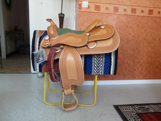 Selle anglais cheval - Selle (équitation) - Wikipédia