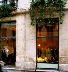 Moon Young Hee, a poetic fashion designer in le Marais, Paris