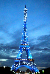 the sparkling Eiffel tour