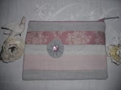 petite pochette gris rose