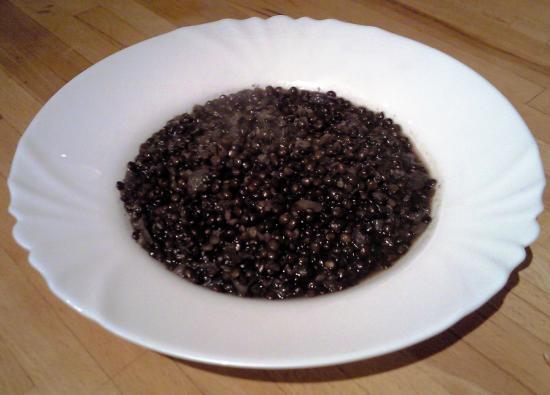 Soupe de lentilles beluga Soupe de lentilles beluga