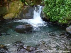 Source chaude naturelle bain des amours